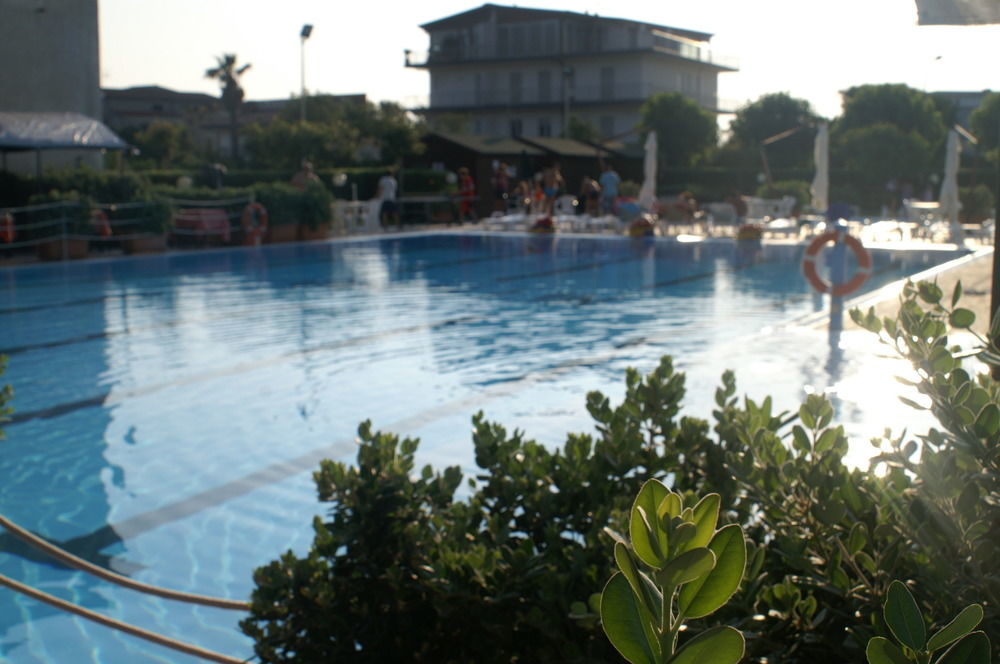 Capo dʼOrlando Nettuno Resort מראה חיצוני תמונה